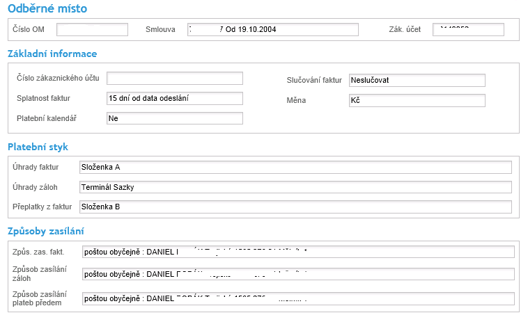 V sekci zákaznický účet naleznete informace o Odběrném místě, Základní informace o zákaznickém účtu, platebním styku a způsobech zasílání.<br />
V části odběrné místo je uvedeno číslo OM, číslo smlouvy a datum uzavření aktuální smlouvy. Dále je zde uvedeno číslo zákaznického účtu.<br />
V části základní informace naleznete číslo zákaznické účtu, nastavení splatnosti faktur, nastavení slučitelnosti faktur a měna, ve které jsou faktury vystavovány. <br />
V části platební styk naleznete informace o způsobu úhrad vyúčtovaných faktur, záloh a o způsobu vracení přeplatků.<br />
V části Způsoby zasílání naleznete informace o způsobu zasílání faktur, záloh a ostatních typů dokumentů.